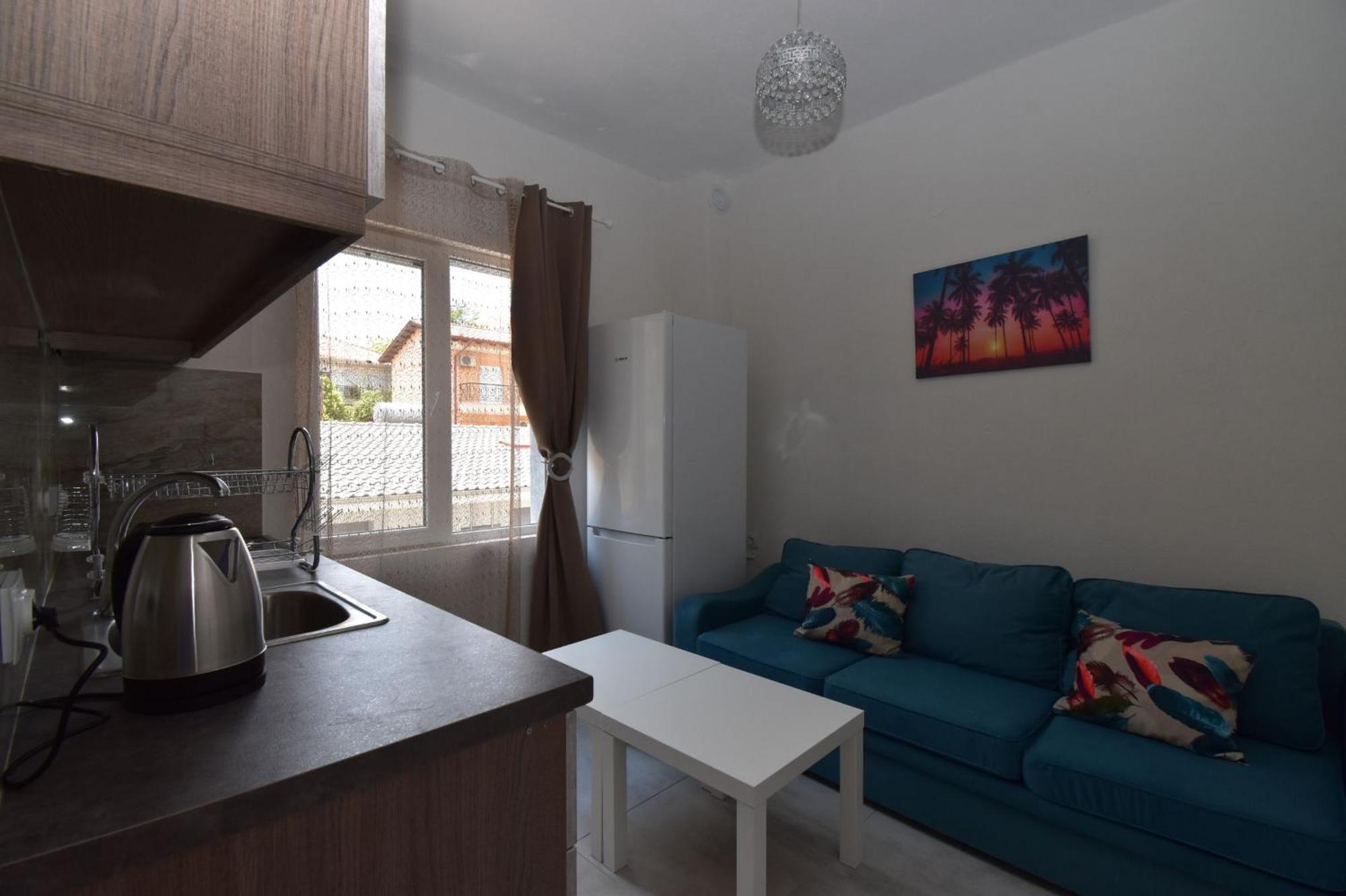 Miki Apartment *
